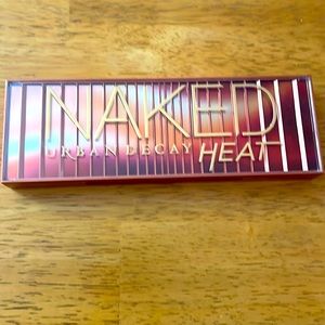 Urban Decay Naked Heat Palette